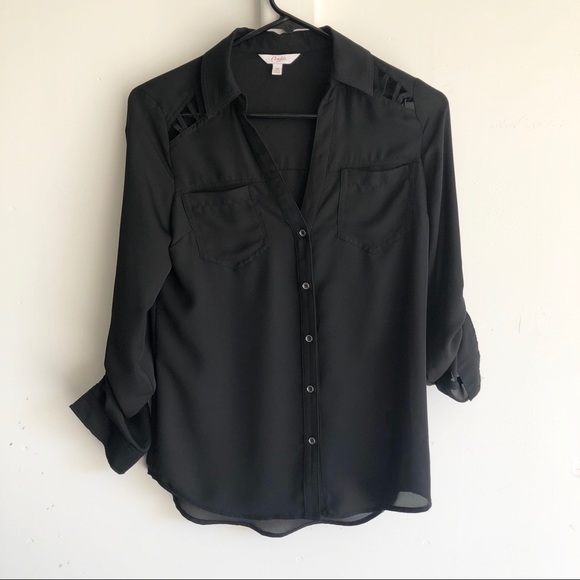 NWOT Candie’s Button Down Blouse. Size:Medium - Picture 2 of 8